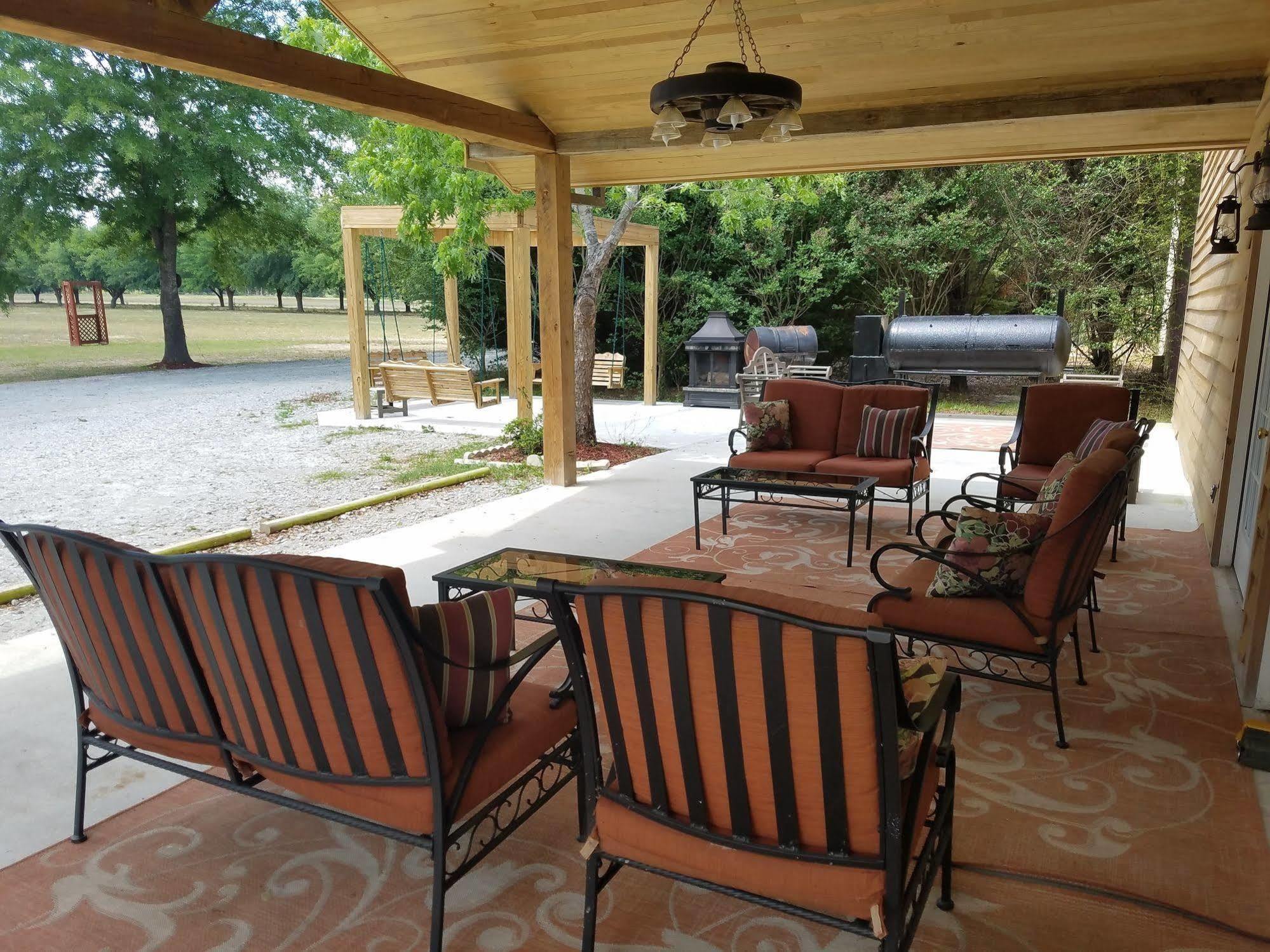 Red Fern Plantation Lodge Стейтсбъро Екстериор снимка